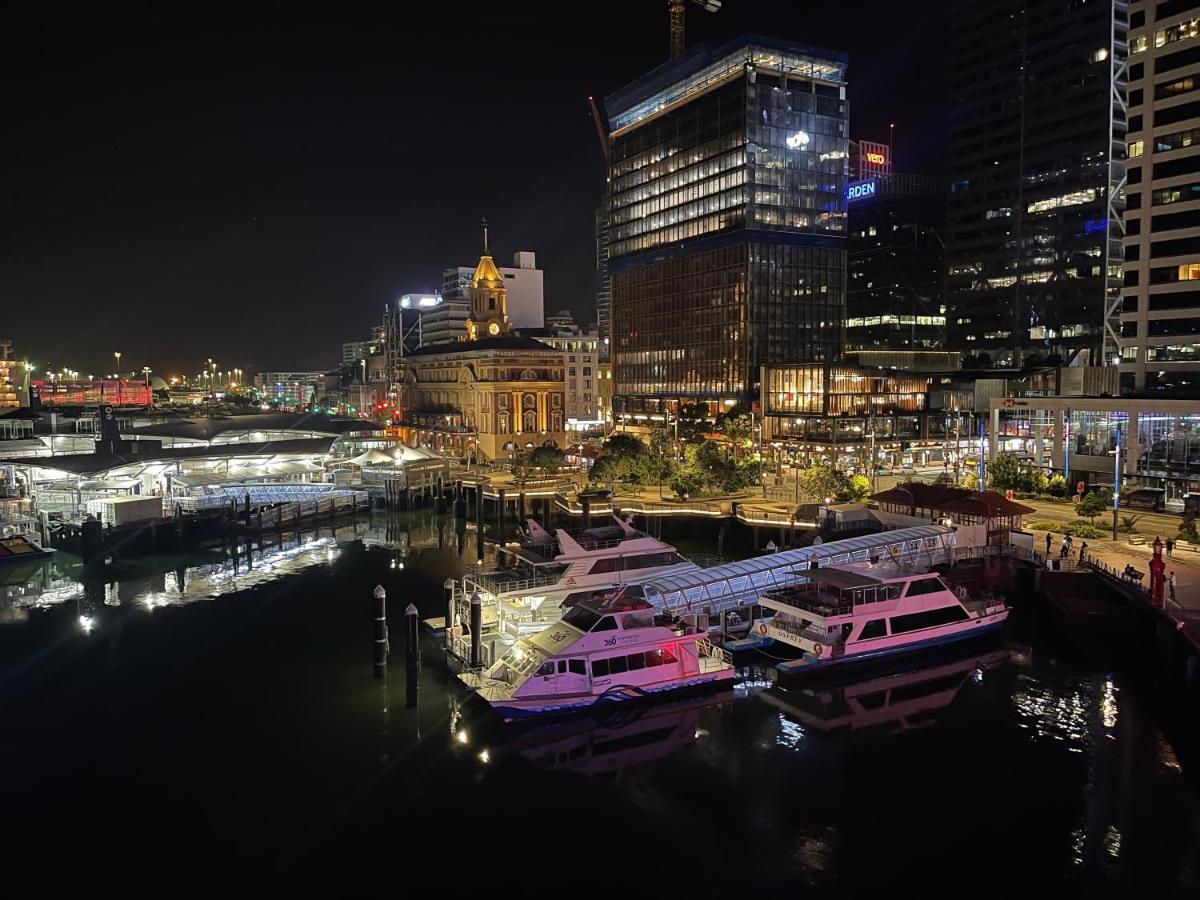 Luxury Apartment - Parking - Hot Tub - Stunning Views 奥克兰 外观 照片