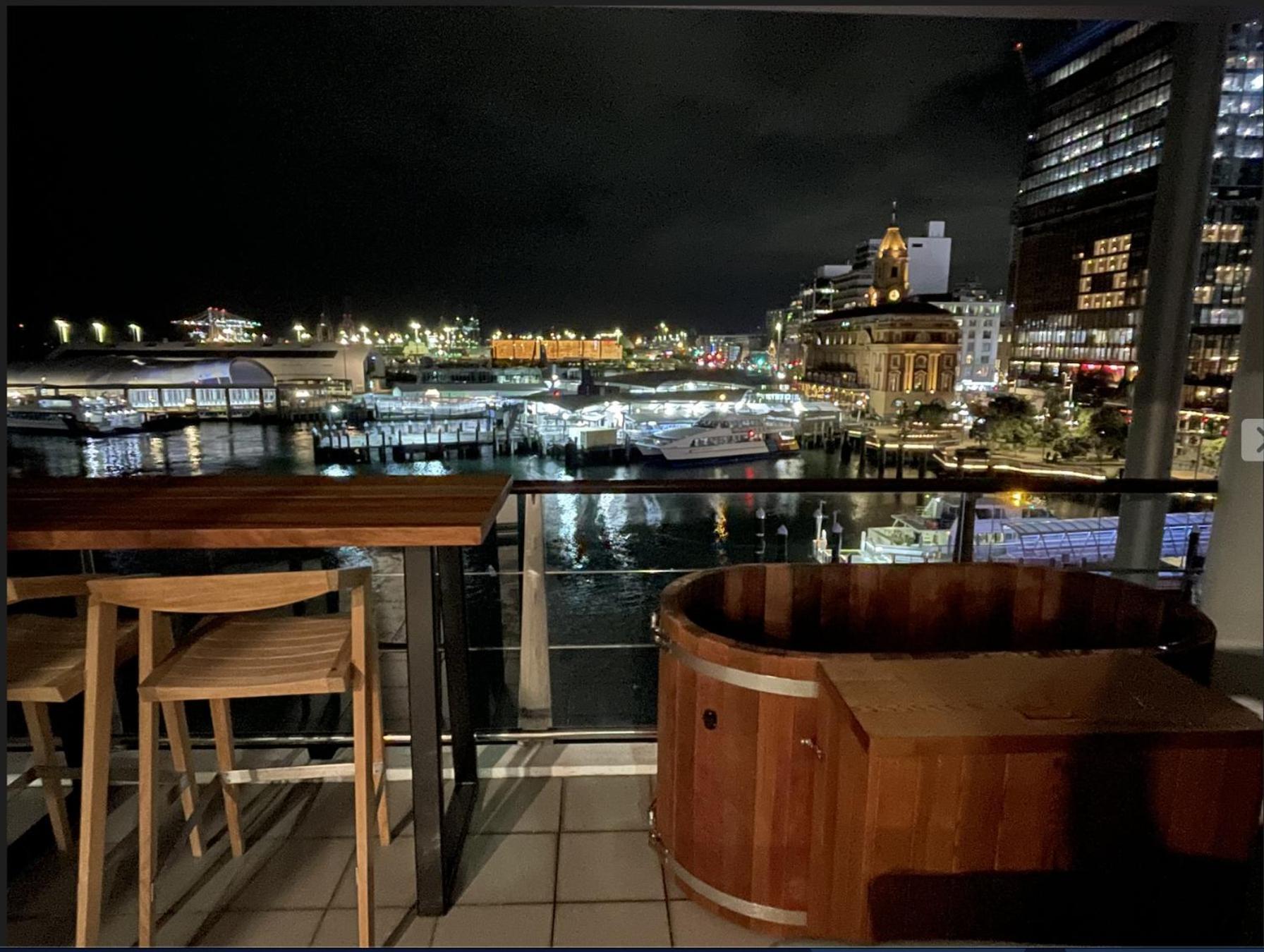 Luxury Apartment - Parking - Hot Tub - Stunning Views 奥克兰 外观 照片